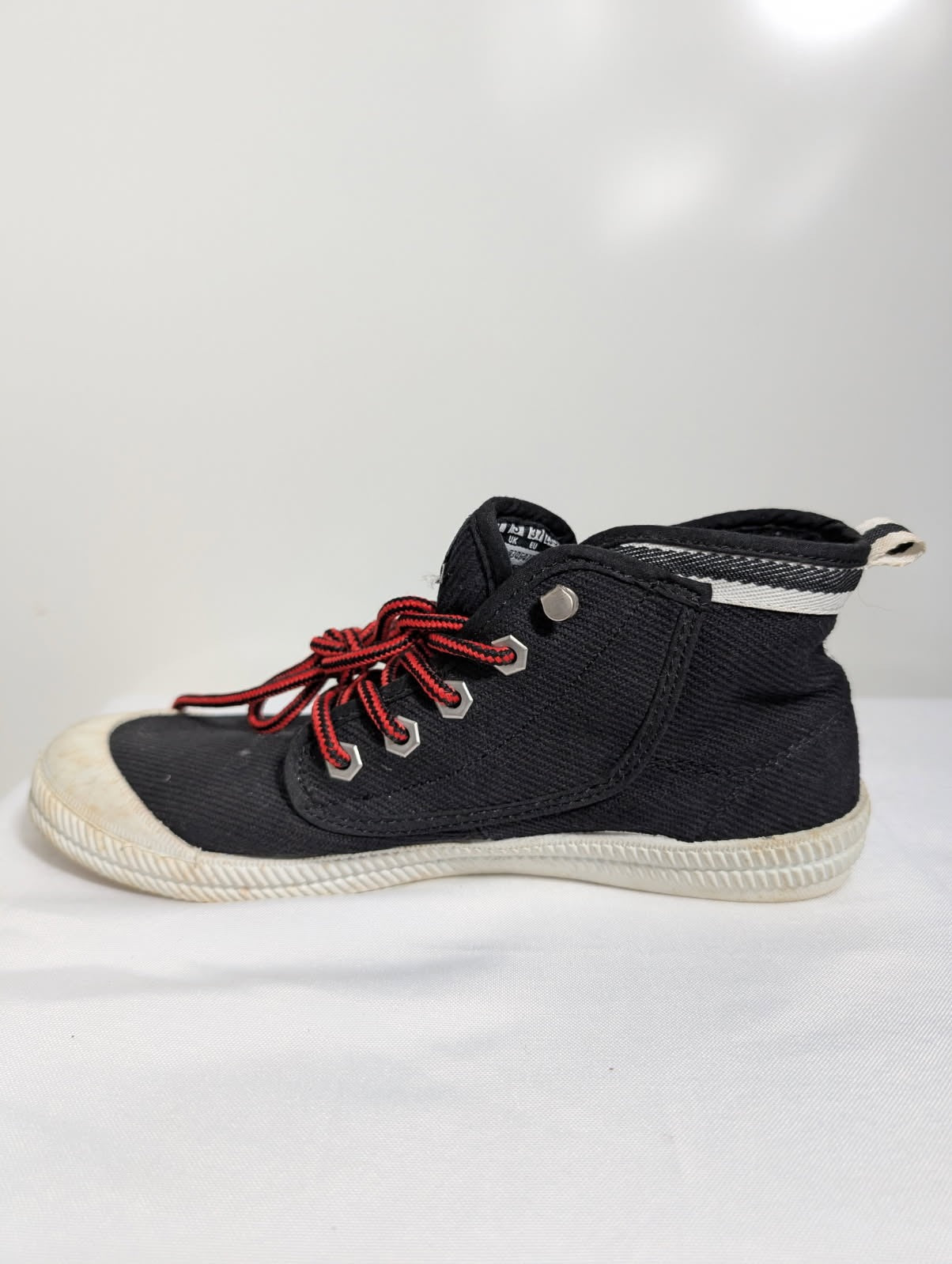 Volley High Leap Sneakers Black Faux Fur Lined US 7 - Image 3