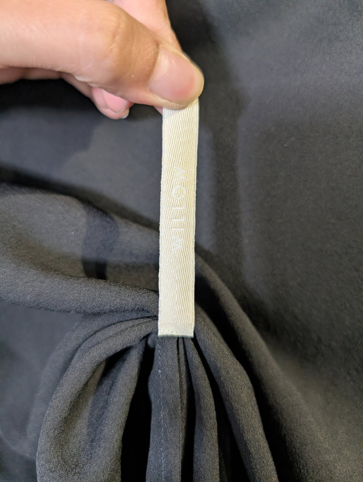 Willow V-Neck T-Shirt Black Raw Edge Detail - Image 3