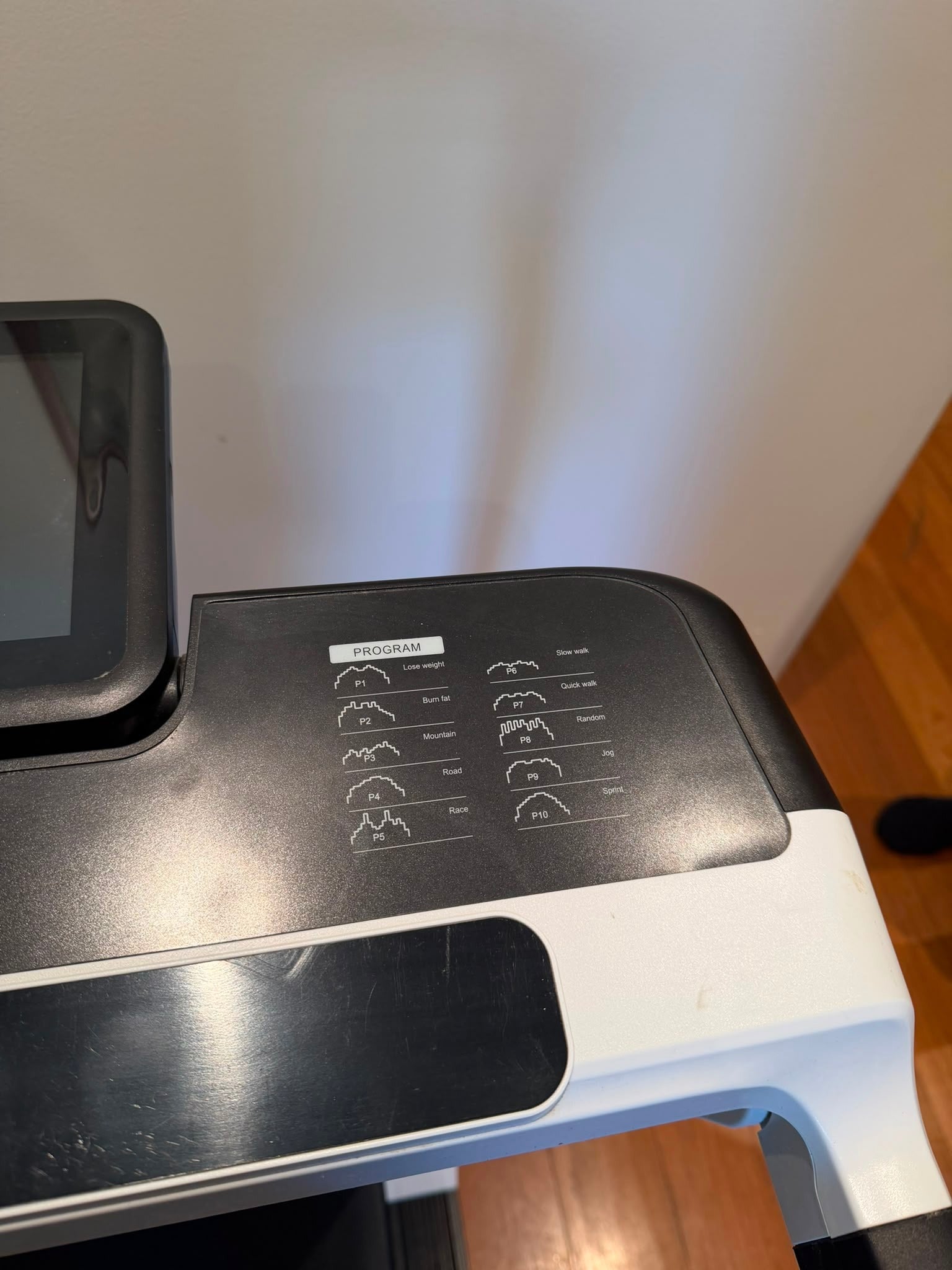 Sardine Folding Treadmill Compact Home Fitness Machine - Image 3