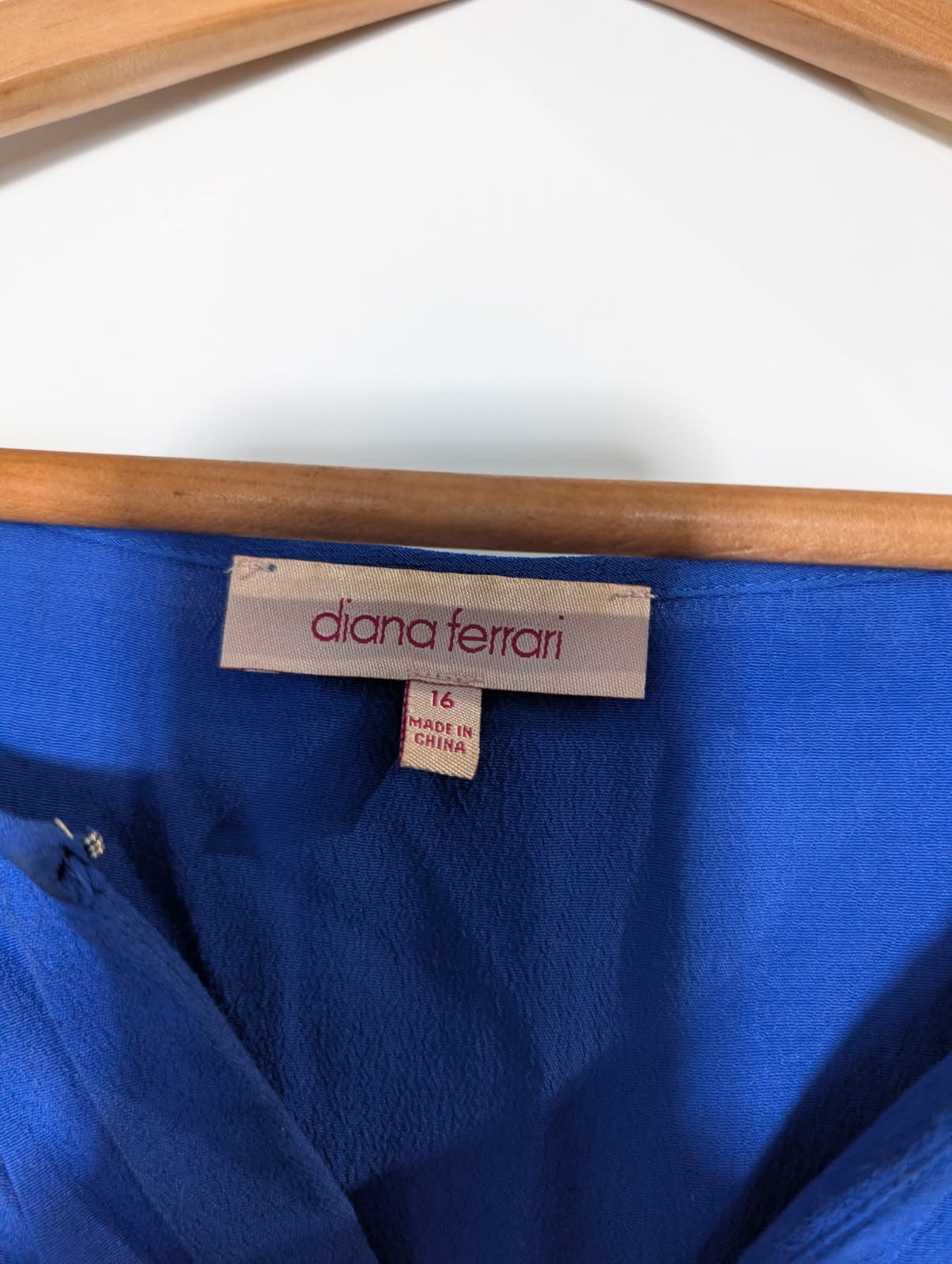 Diana Ferrari Royal Blue Pleated V-Neck Blouse - Size 16 - Image 3