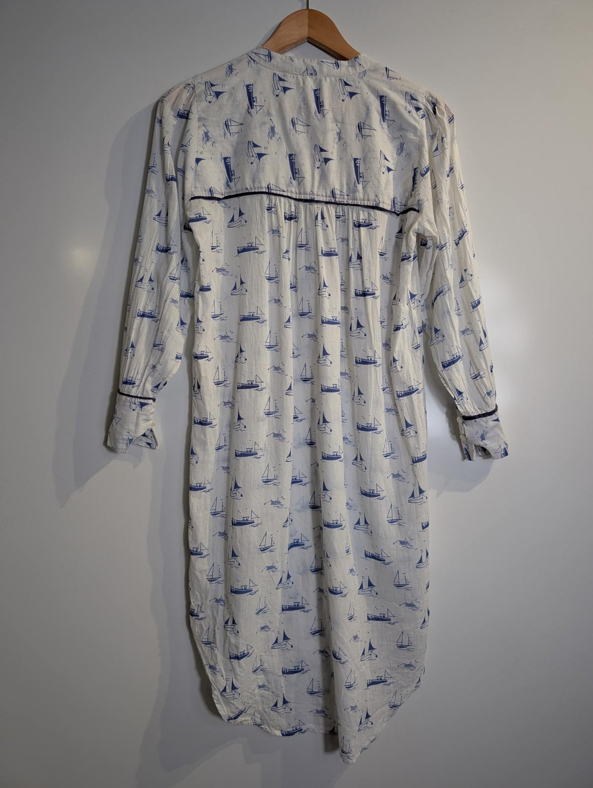 Marie Louise de Mar Sailboat Print Nightshirt White/Blue - Image 2