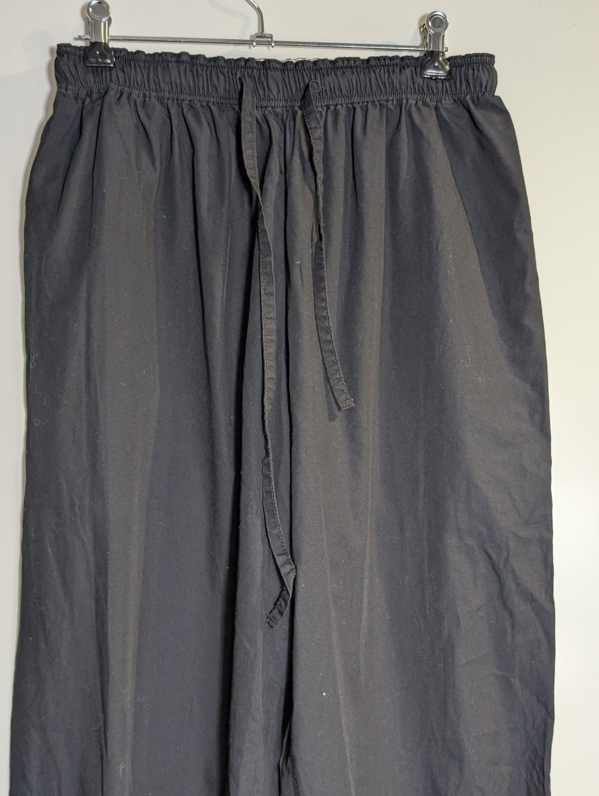 Bassike Organic Cotton Lounge Pants Black Elastic Waist Joggers - Image 2