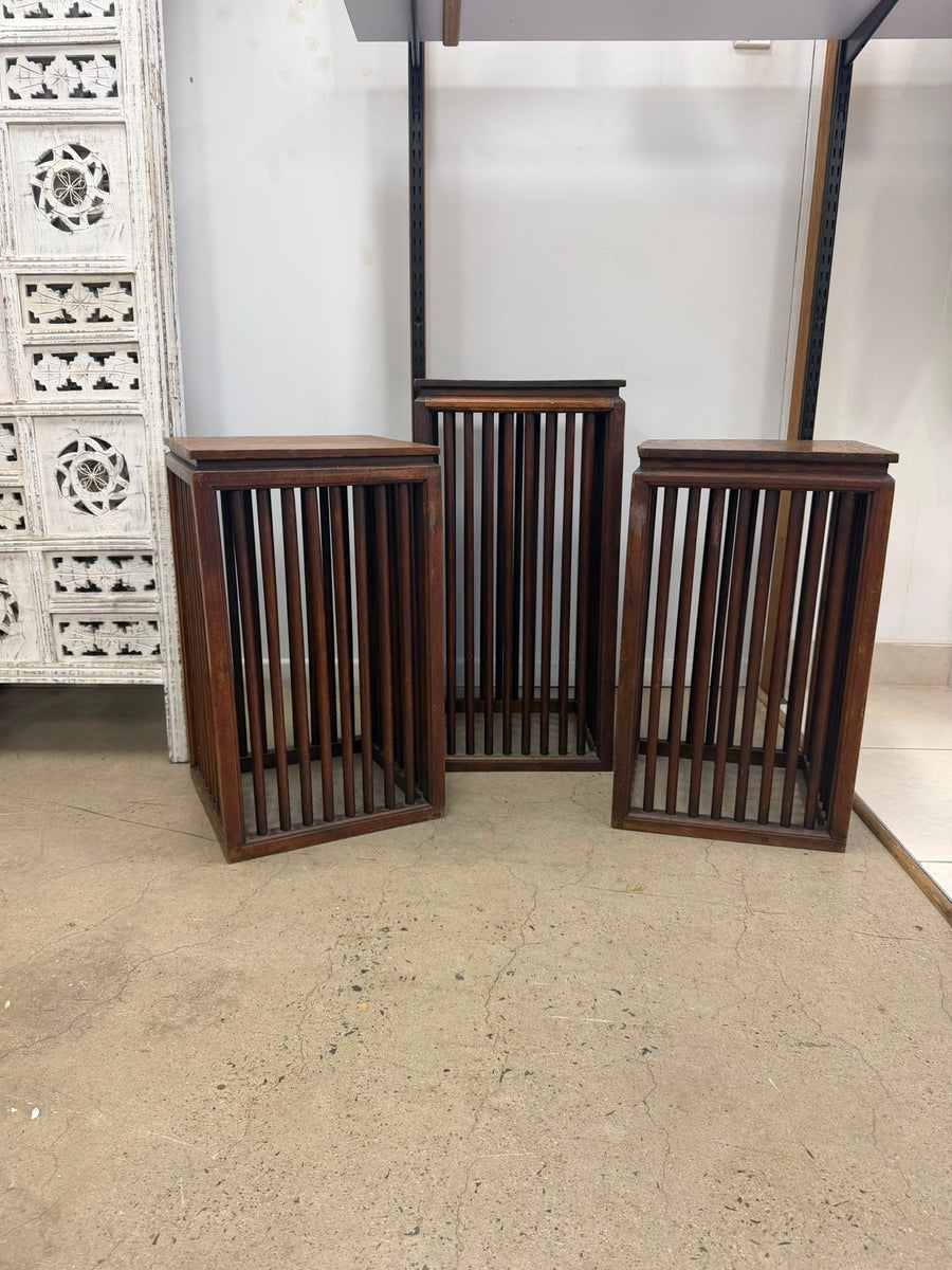 Wooden Slat Pedestal Stands Set of Three MCM Style Display Plinths Brown - Image 2