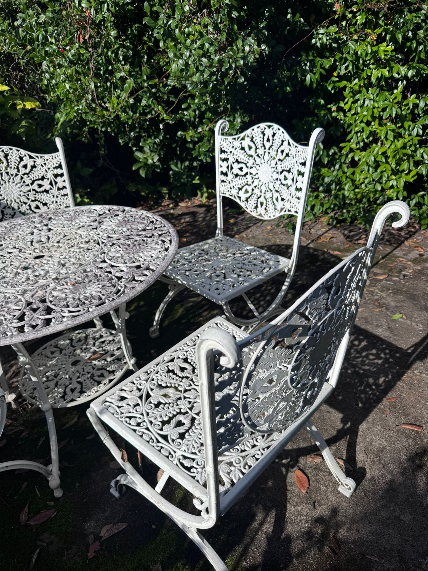 Vintage Style Ornate Cast Aluminum Bistro Set - White Garden Furniture - Image 2