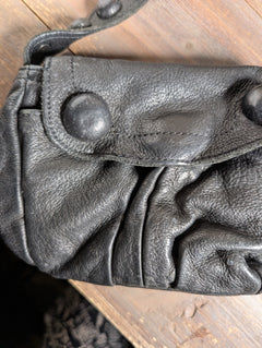 Saba Leather Crossbody Bag Black - Image 2