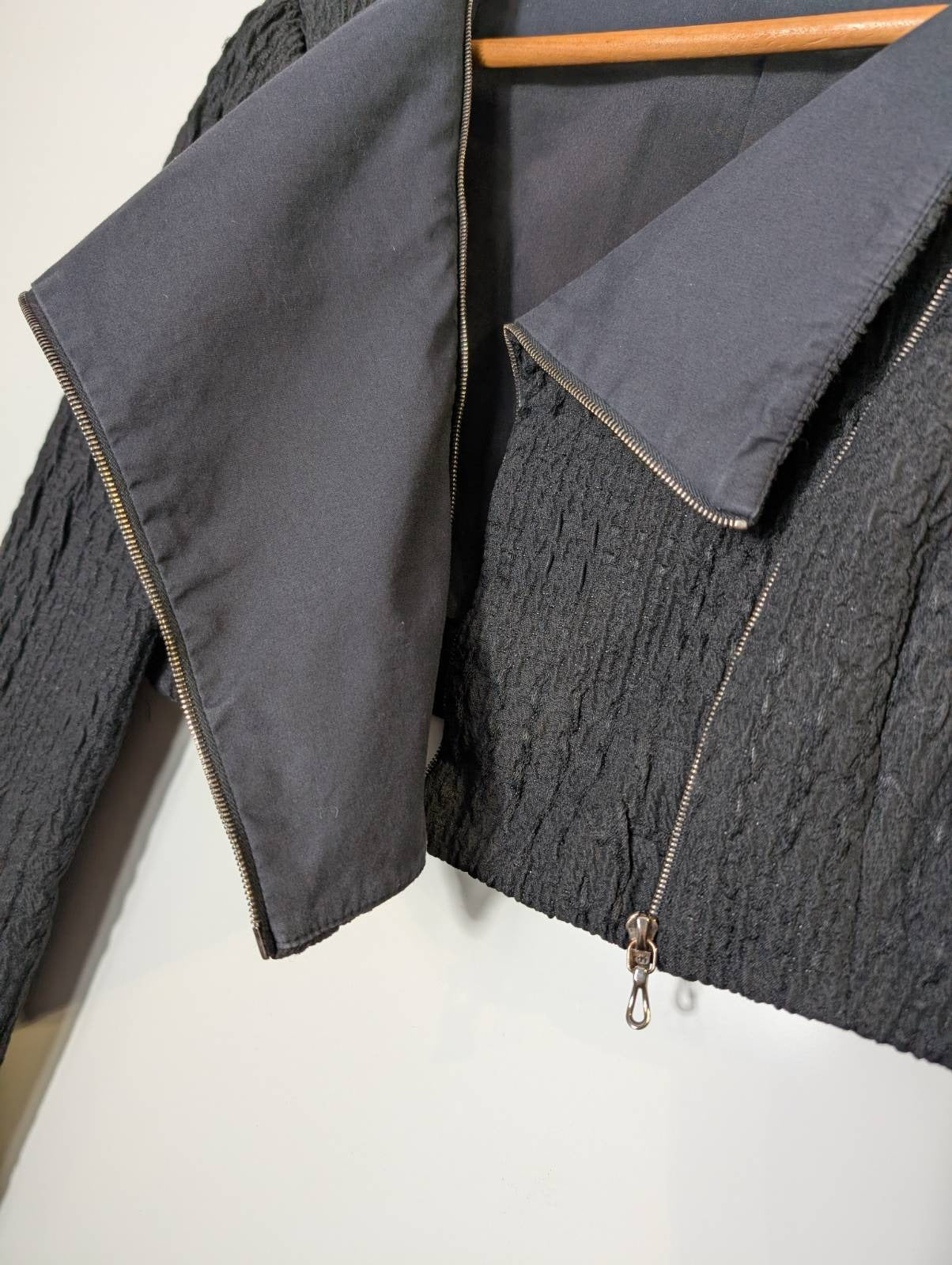 Willow Textured Cropped Biker Jacket - Black Women's Size 8 - Image 3