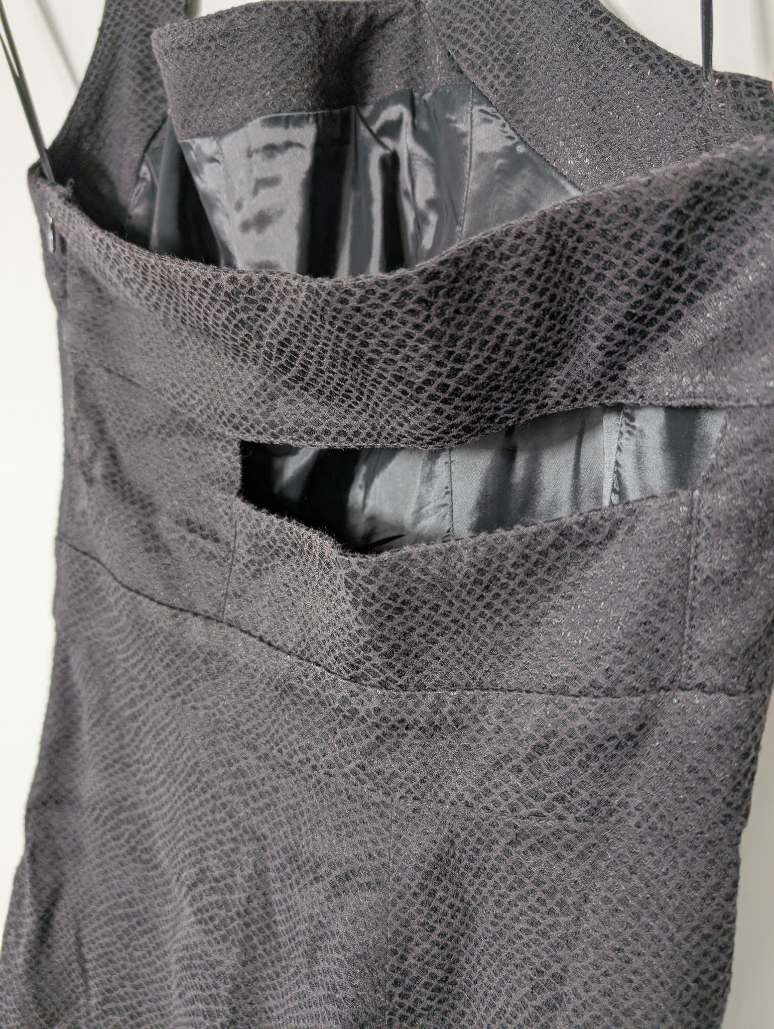 Veronika Maine Textured Halter Neck Midi Dress Black Size 12 - Image 5