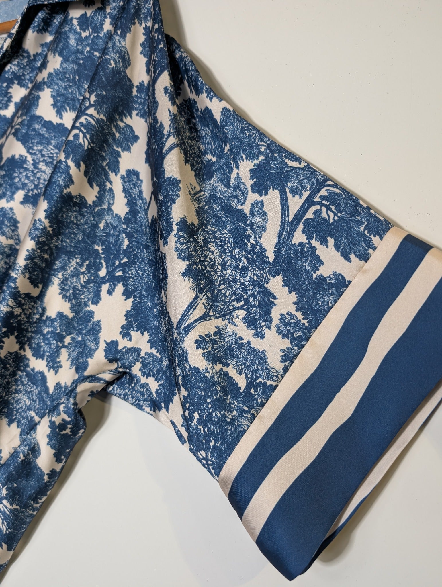 Carolina Lifestyle Satin Shirt Blue Toile de Jouy Print Size S/M - Image 2