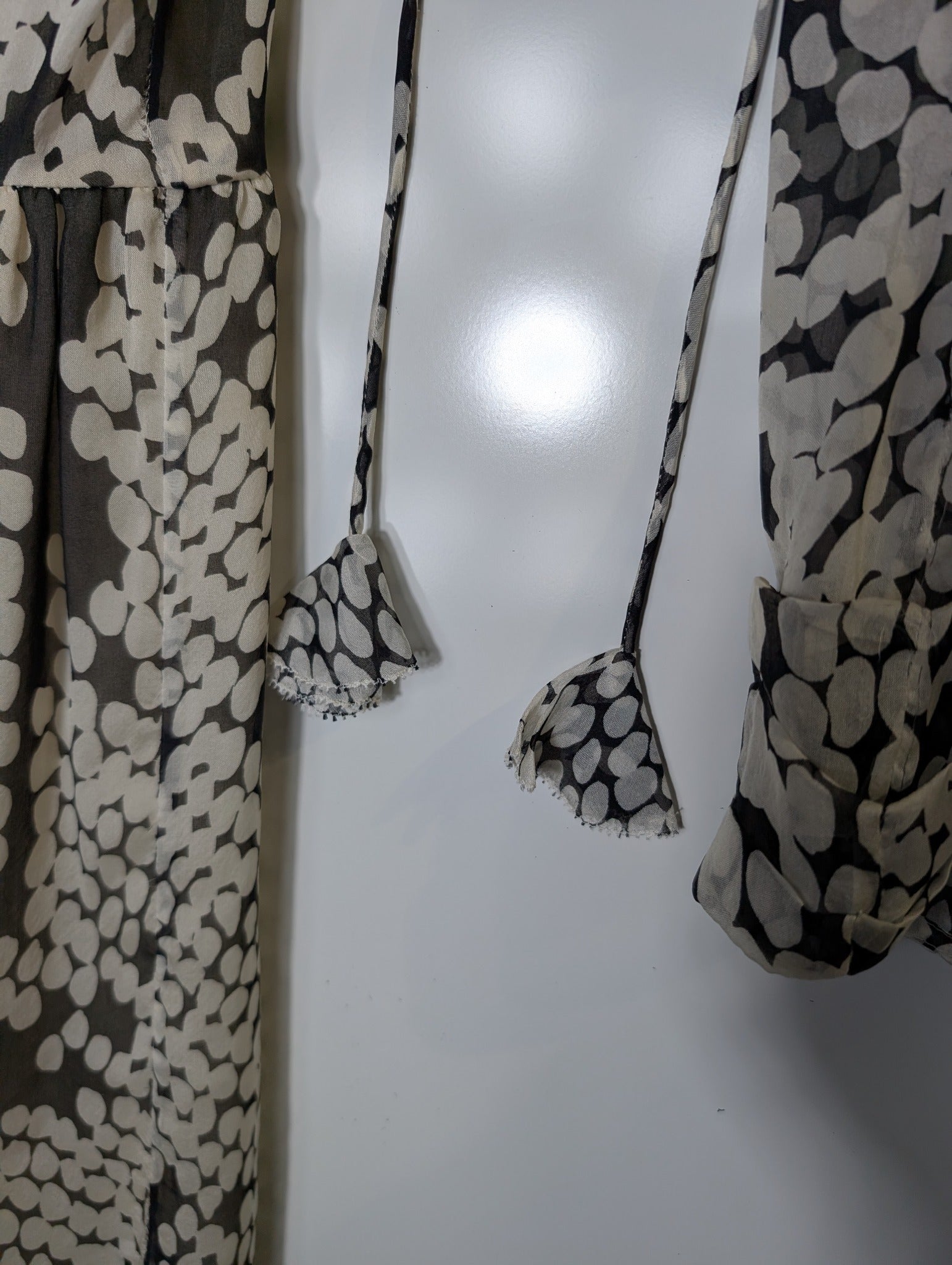 Arthur Galan AG Polka Dot Ruffle Silk Dress Black and White Size 8 - Image 3