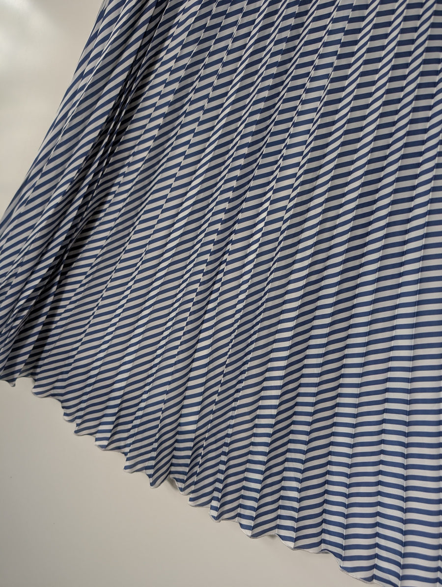 Daniela Drei Pleated Midi Skirt Blue and White Striped IT 44 - Image 2