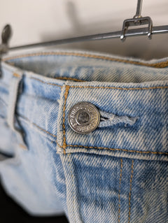 Levi's 501 Original Fit Distressed Light Wash Jeans Size S - Image 2