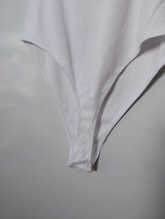 All Things Golden Ribbed Scoop Neck Bodysuit White Size S - Image 5