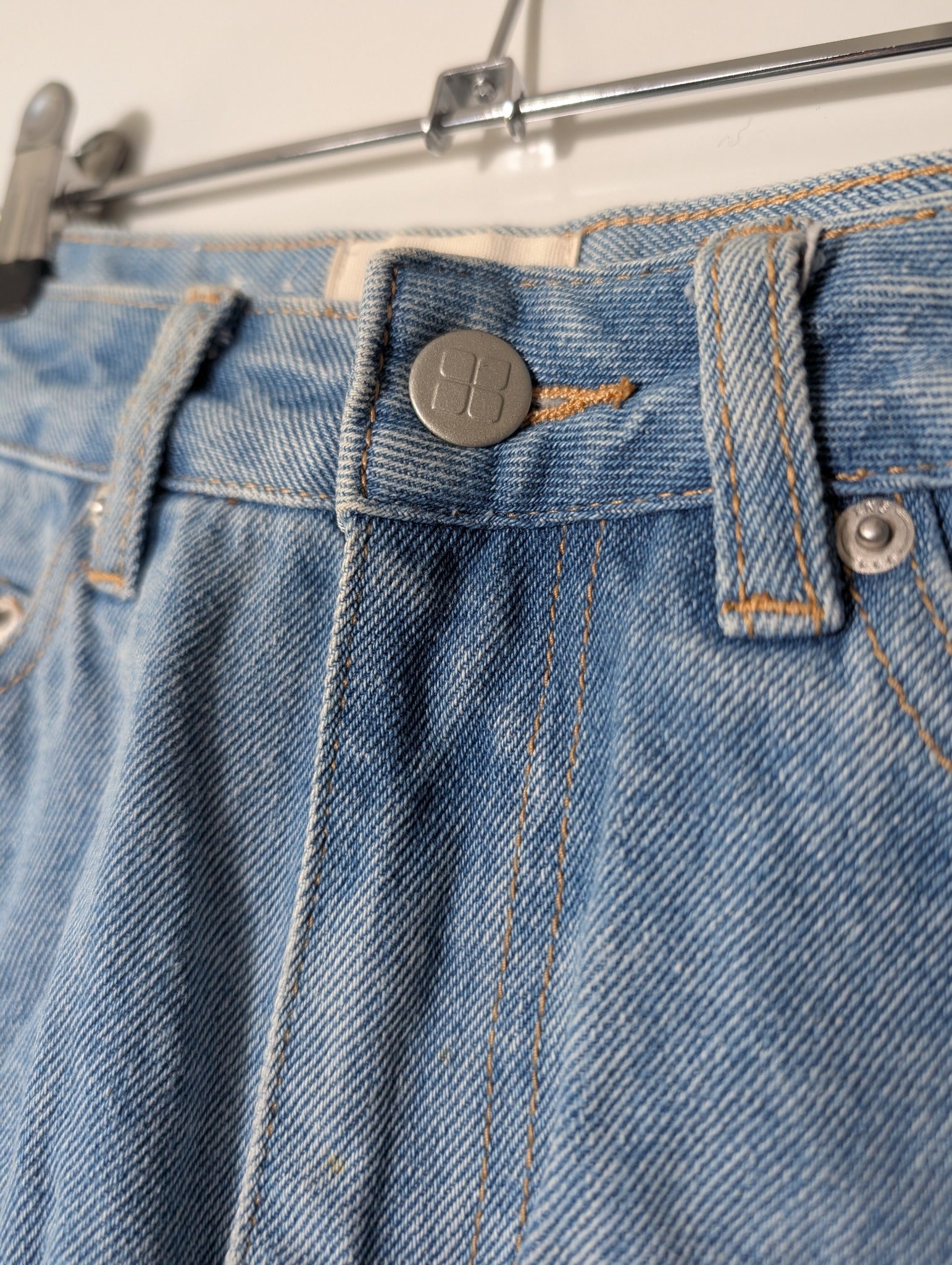 Insight Denim Mini Skirt Blue Raw Hem Size 8 - Image 2