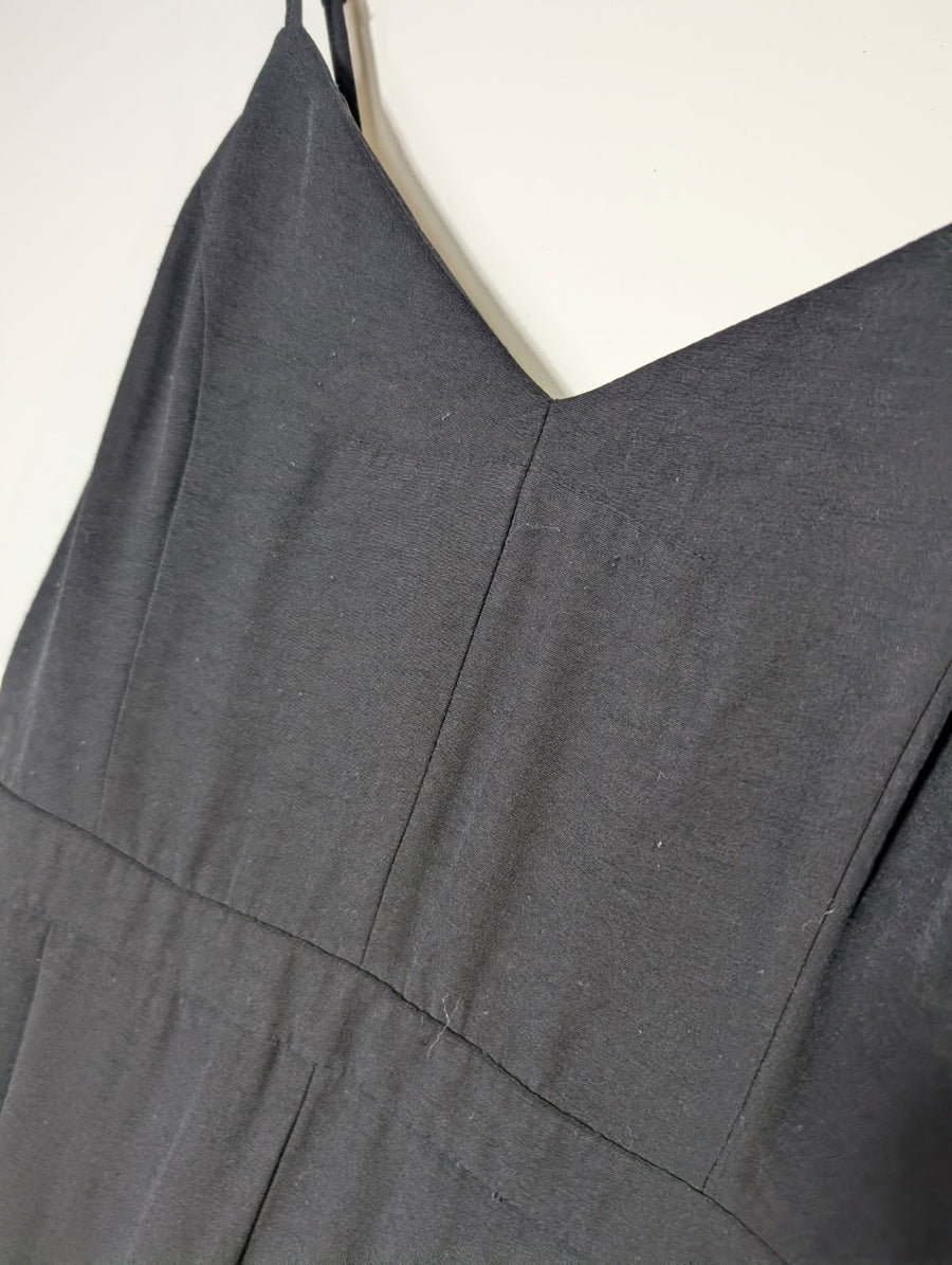 River Island Black Spaghetti Strap V-Neck Jumpsuit Women's Size 10 - Image 6