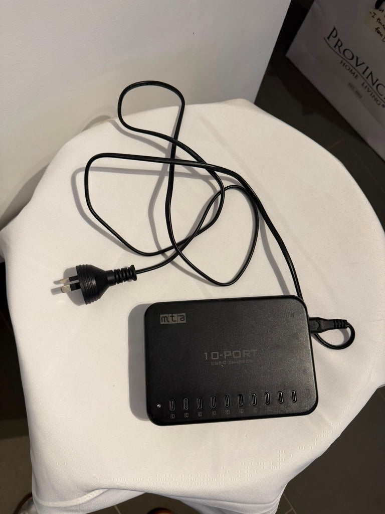 MTA 10-Port 200W USB-C Charging Station Black - Image 3