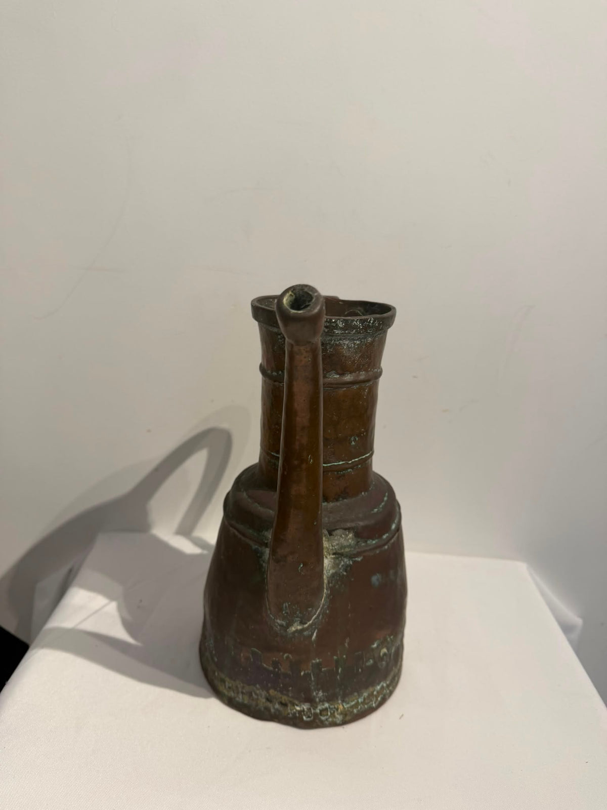 Vintage Hand-Hammered Copper Ewer Water Pitcher Middle Eastern Metalware - Image 3
