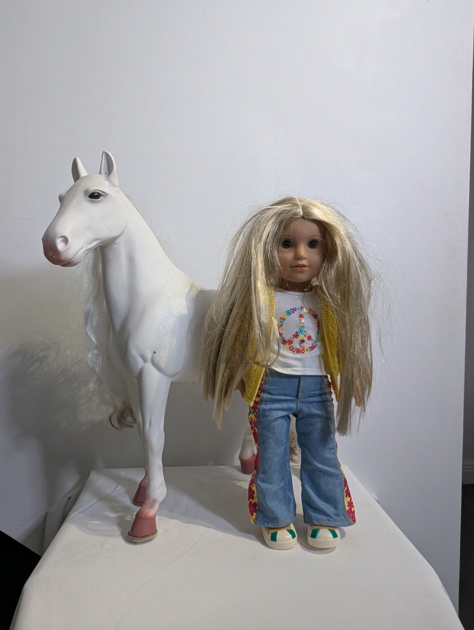 American Girl Julie Albright Doll with Outfit and Horse - Image 3