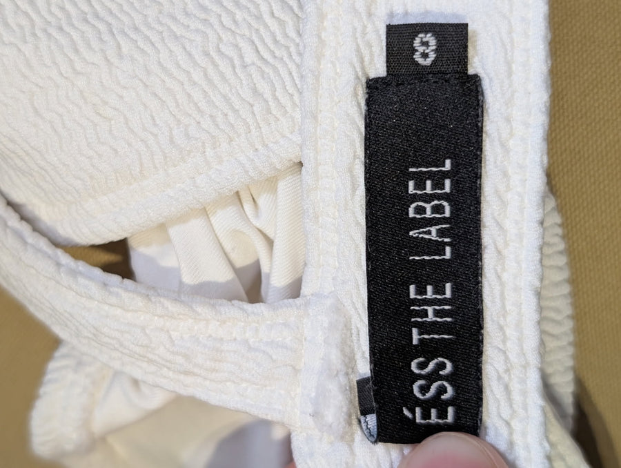 Éss The Label Tie Front Bikini Top White Size 8 - Image 3