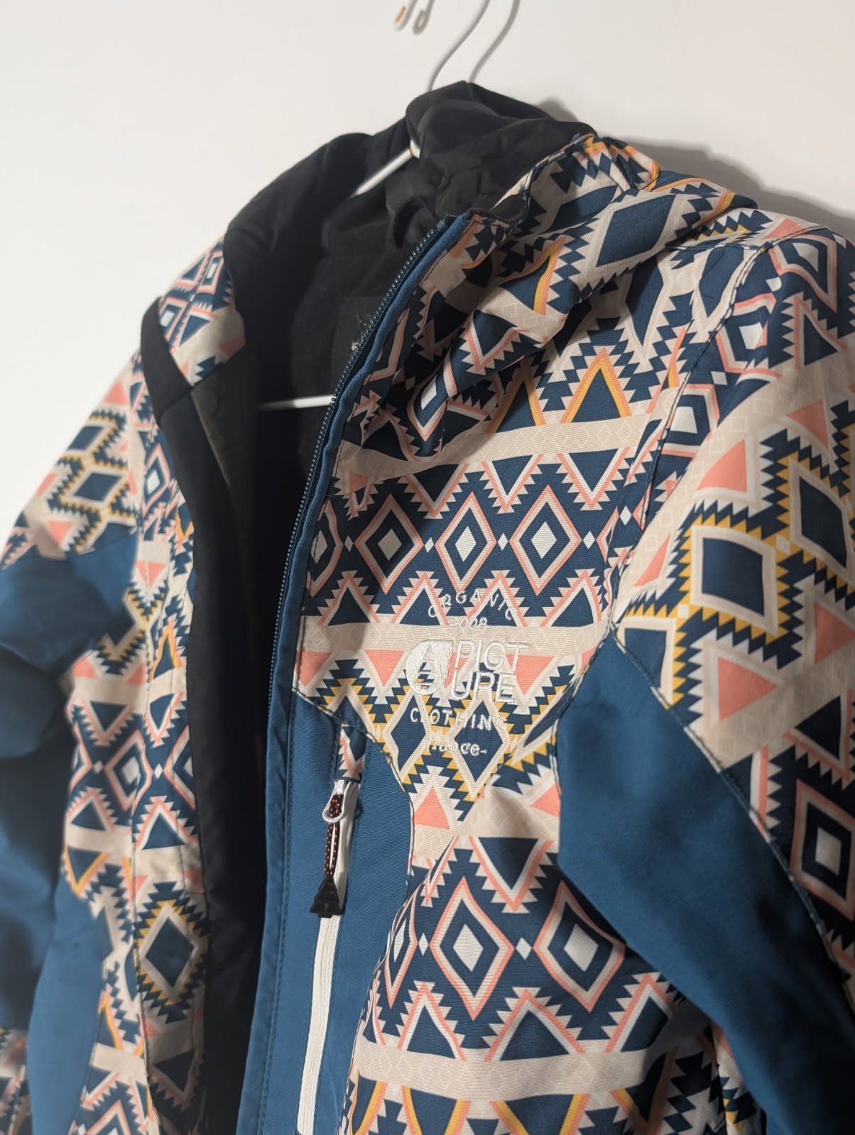 Picture Organic Clothing Ski Jacket - Girls Size 12 Geometric Pattern - Image 3