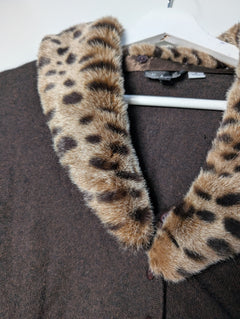 East Knit Cardigan Brown Leopard Print Faux Fur Collar Women's Size S - Image 3