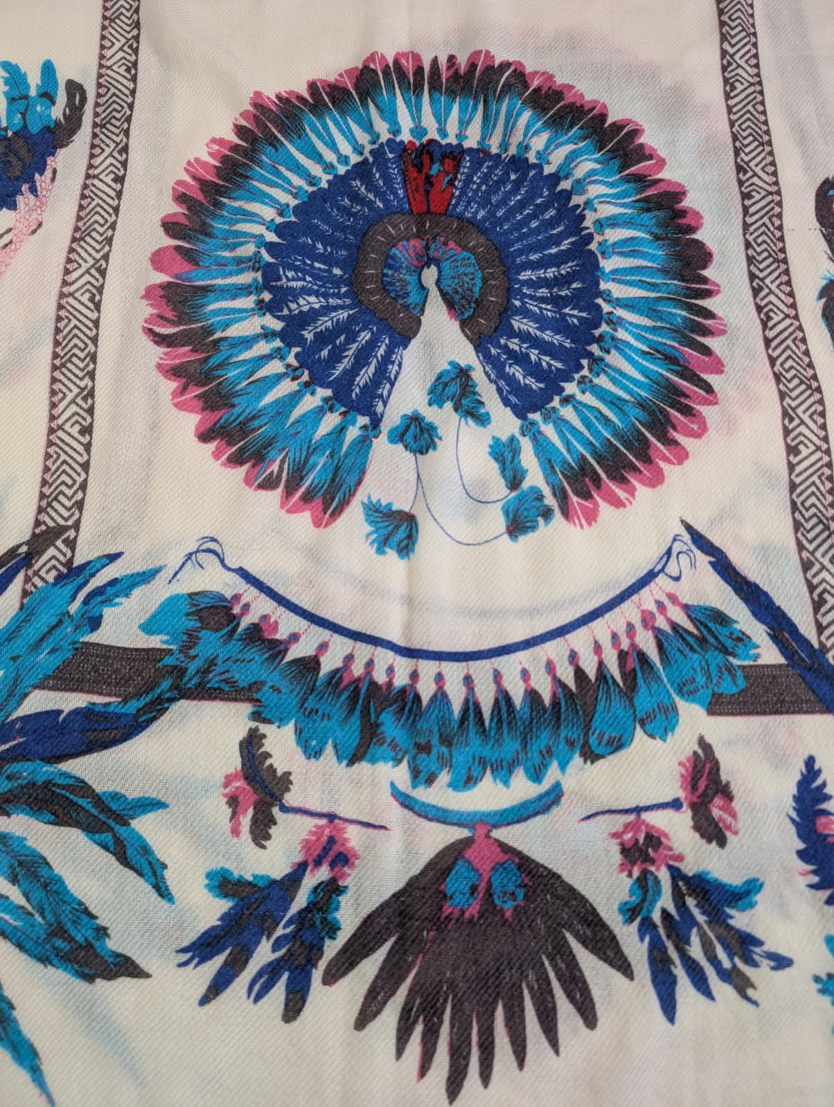 Vintage Native American Inspired Scarf Feather Print Cream - Image 3