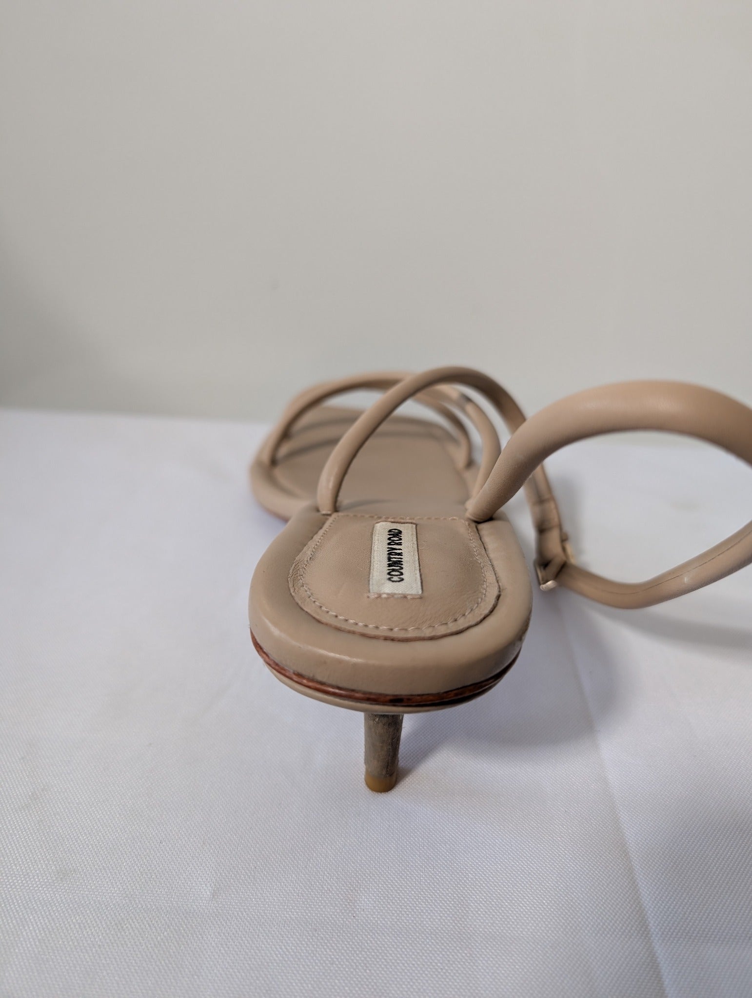 Country Road Strappy Kitten Heel Sandals Nude EU 42 - Image 3
