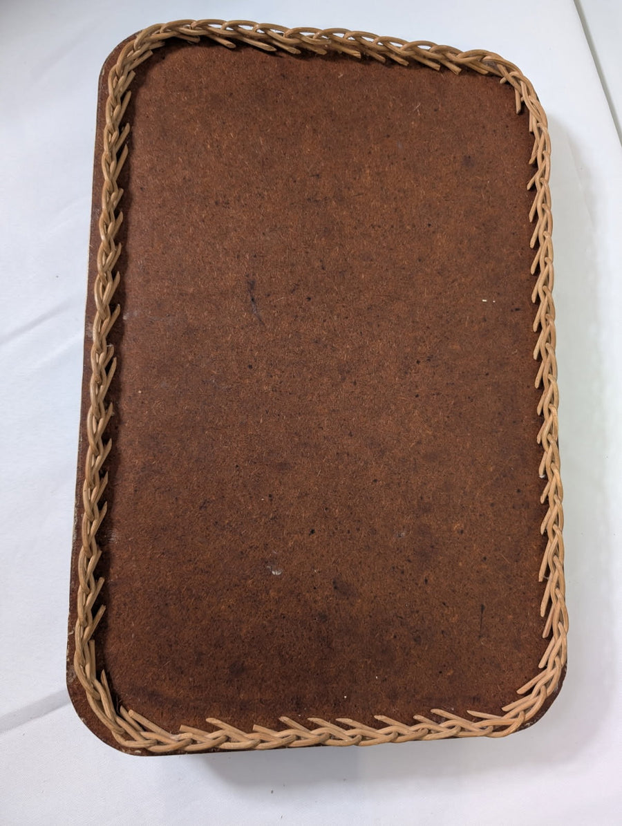Vintage 1954 Sydney Royal Show Wicker-Rimmed Serving Tray - Image 3