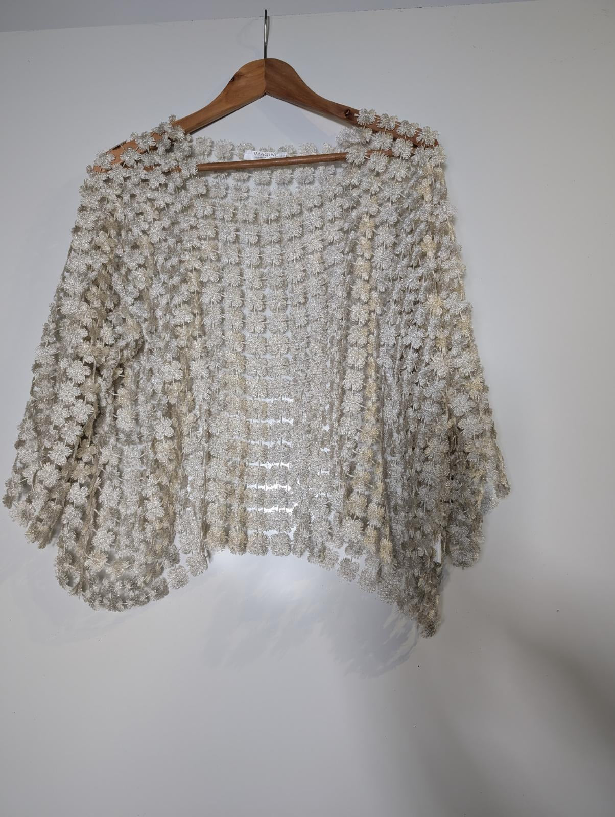 Imagine Fashion Italy Floral Lace Shrug Bolero - Metallic Cream - Image 3