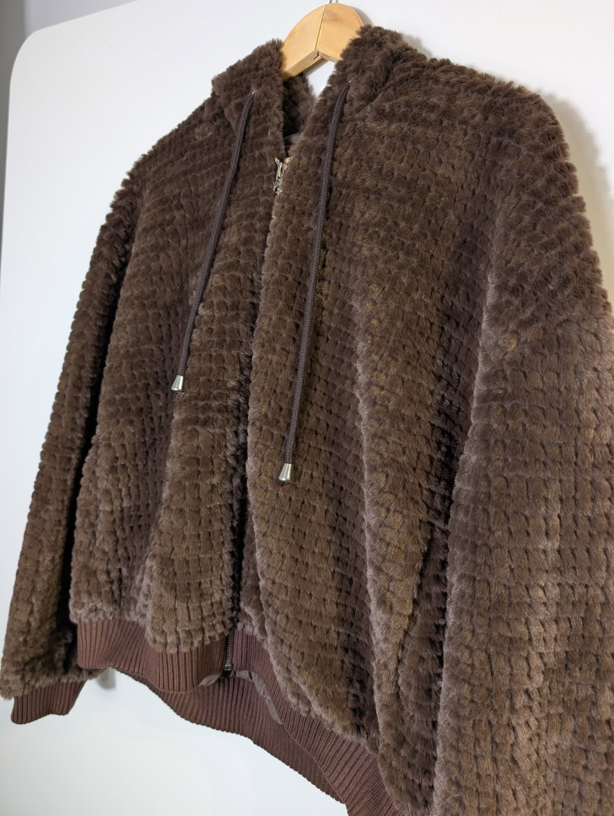 Caju Brown Faux Fur Zip-Up Hoodie - Women's Size Large - Image 3