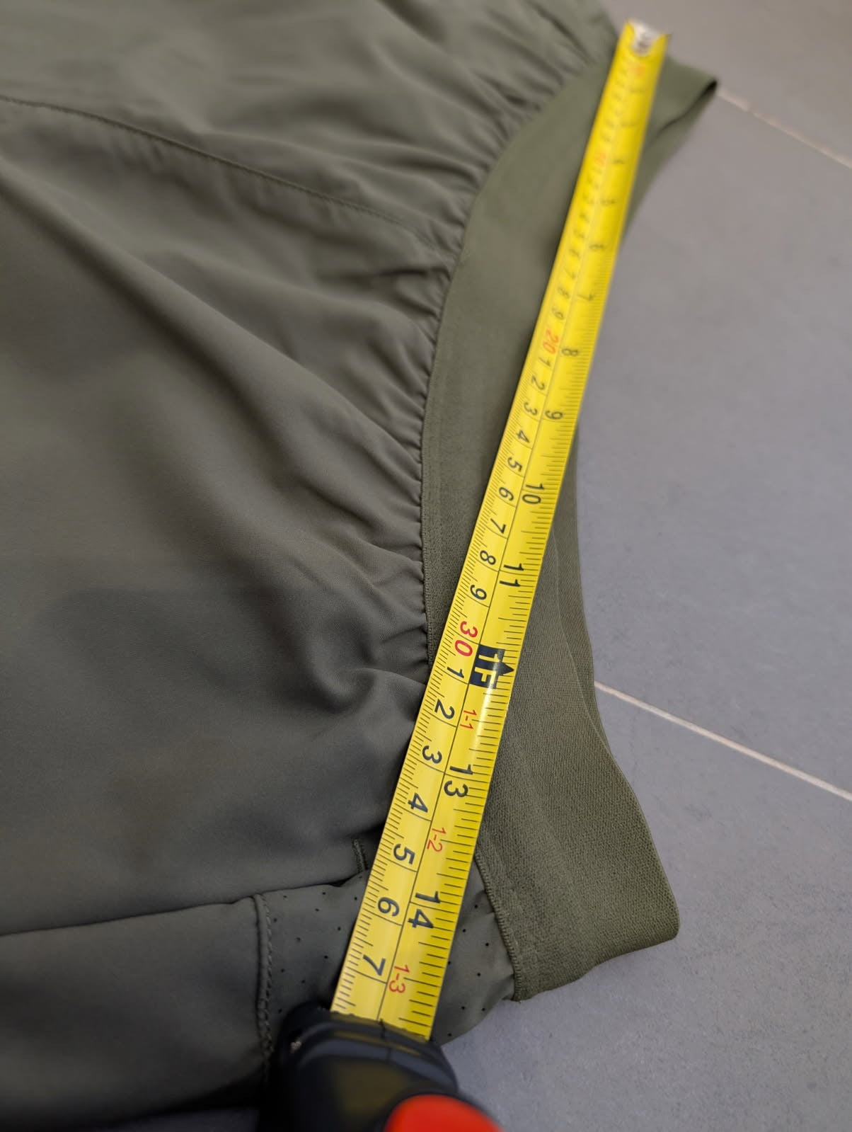 Emerse Performance Training Shorts - Olive Green Men's Size Small - Image 3