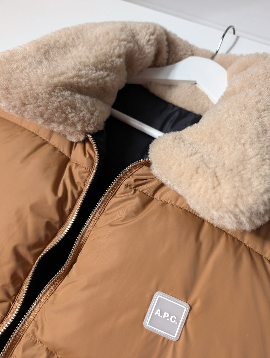 A.P.C. Reversible Puffer Vest with Shearling Collar Beige/Black XL - Image 3