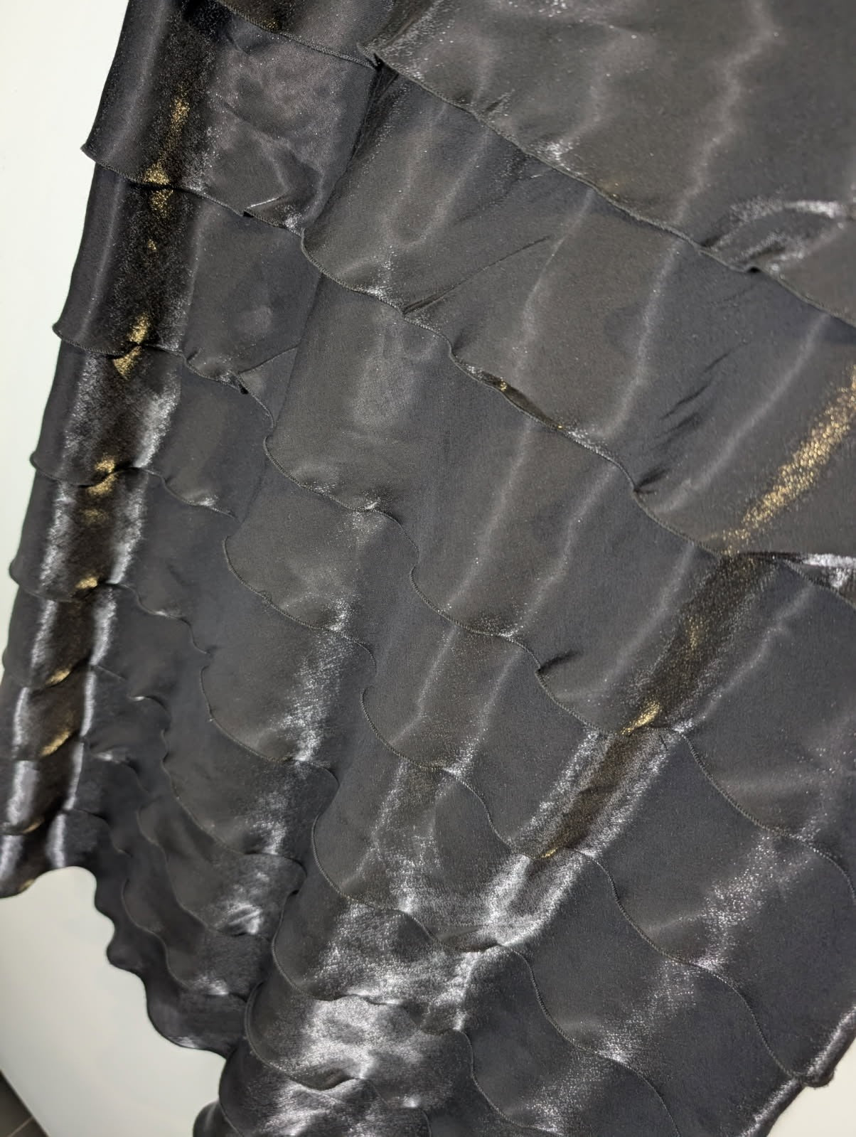 Flirt Prom Black and Gold Metallic Tiered Lace Dress - Size 16 - Image 4