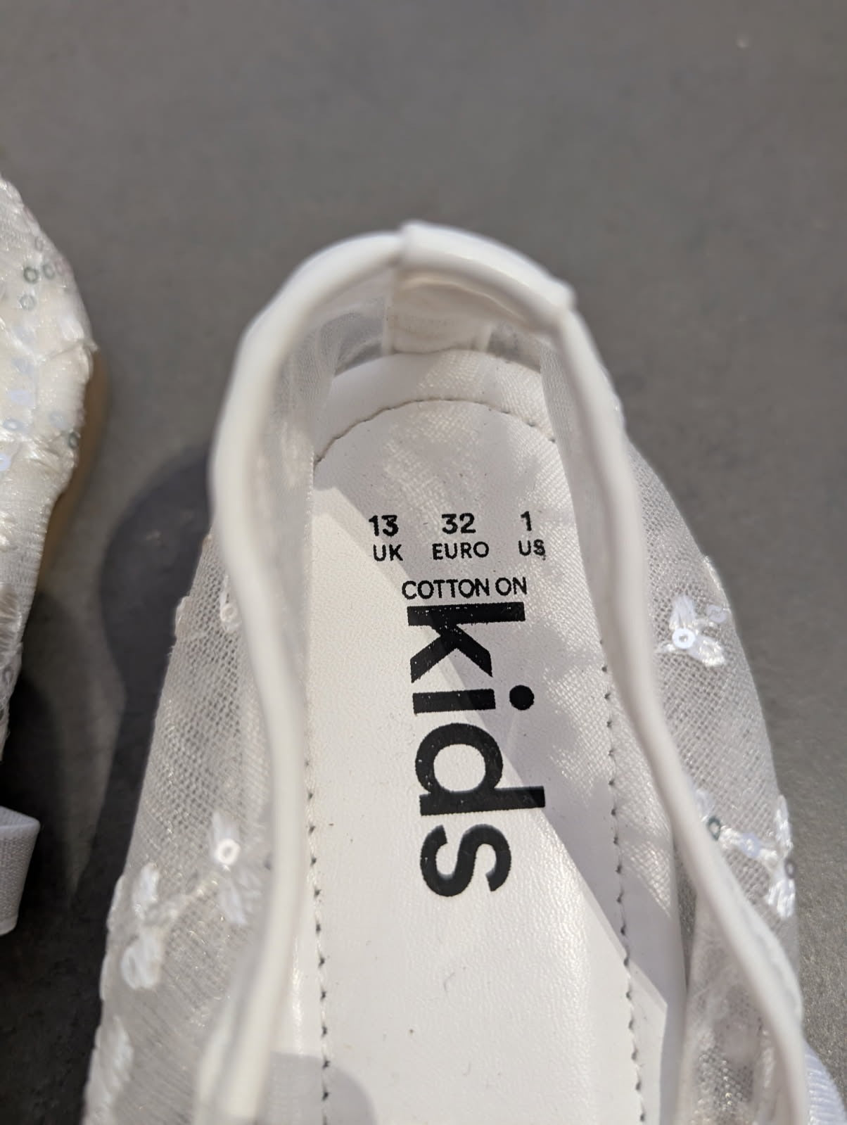 Cotton On Kids Girls White Sequin Floral Mesh Ballet Flats - Size UK 13 - Image 3