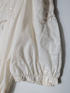Callore Vintage Floral Embroidered Peplum Blouse Cream - Image 3