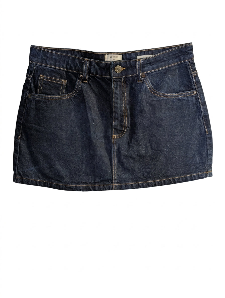 Cotton On Women's Dark Wash Denim Mini Skirt - Size 30 - Image 1