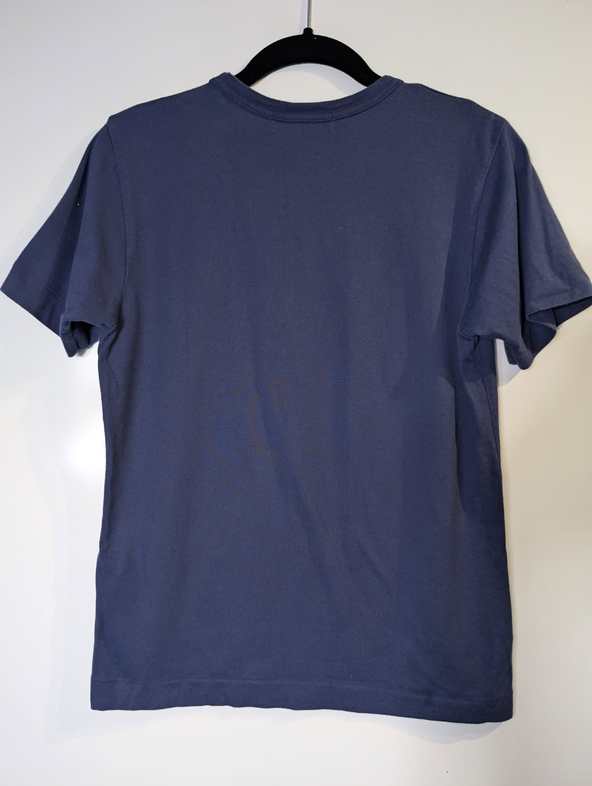 Comme des Garçons PLAY Gold Heart Logo T-Shirt Navy Blue Size L - Image 3