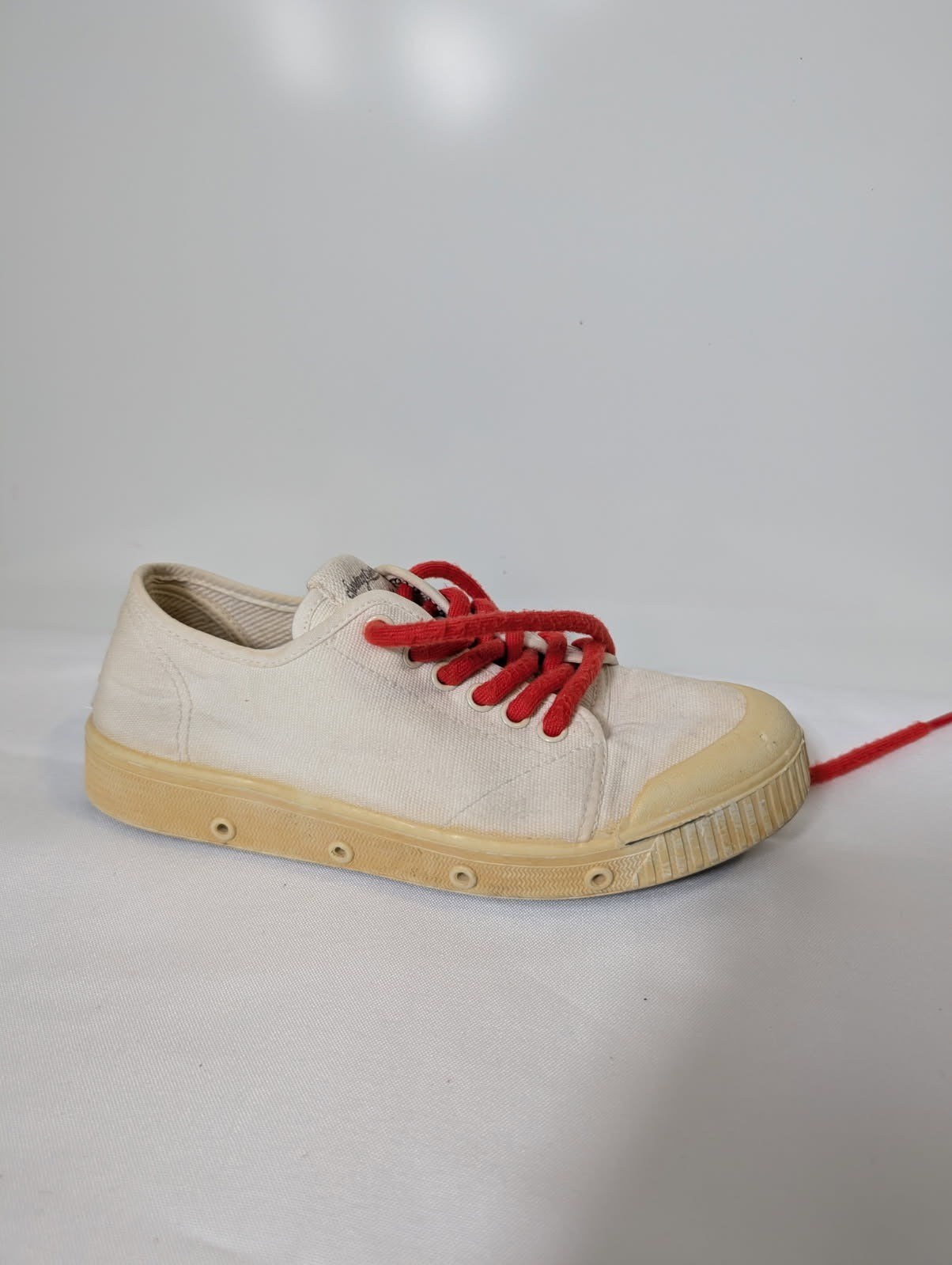 Spring Court G2 Canvas Low-Top Sneakers - White/Red EU 37 - Image 4