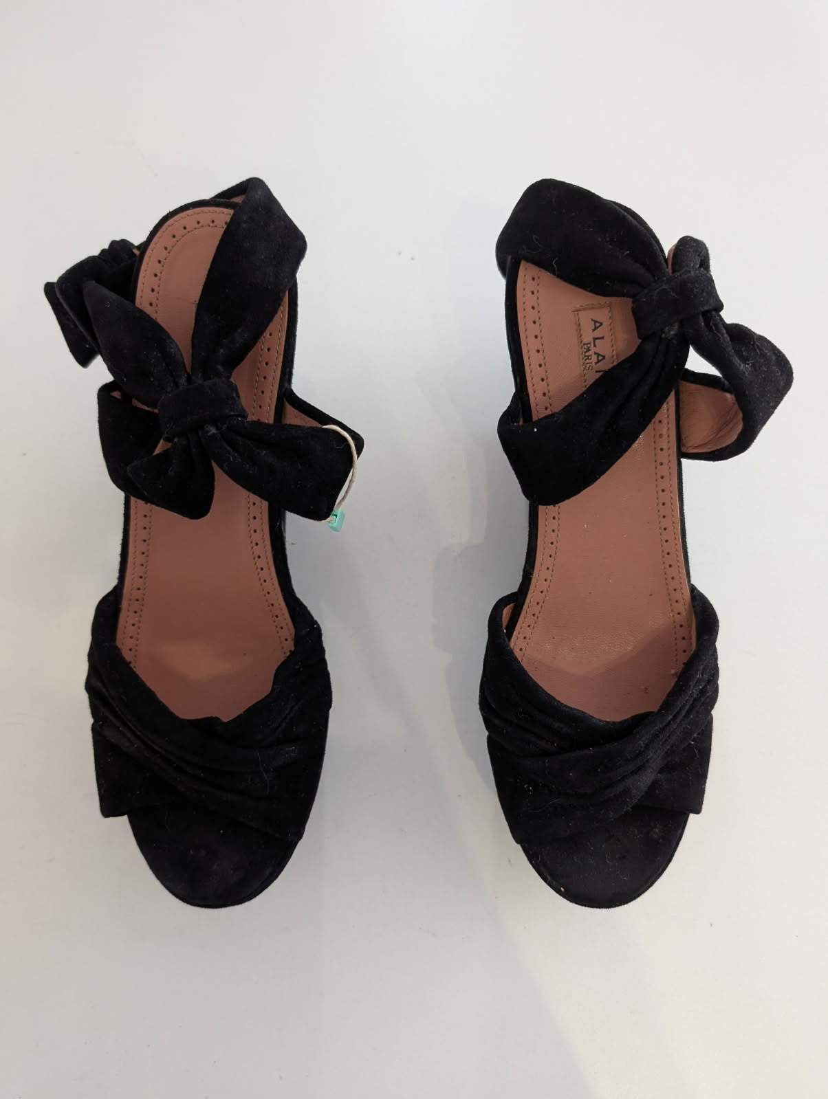 Alaïa Black Suede Bow Platform Sandals - EU 38 - Image 3