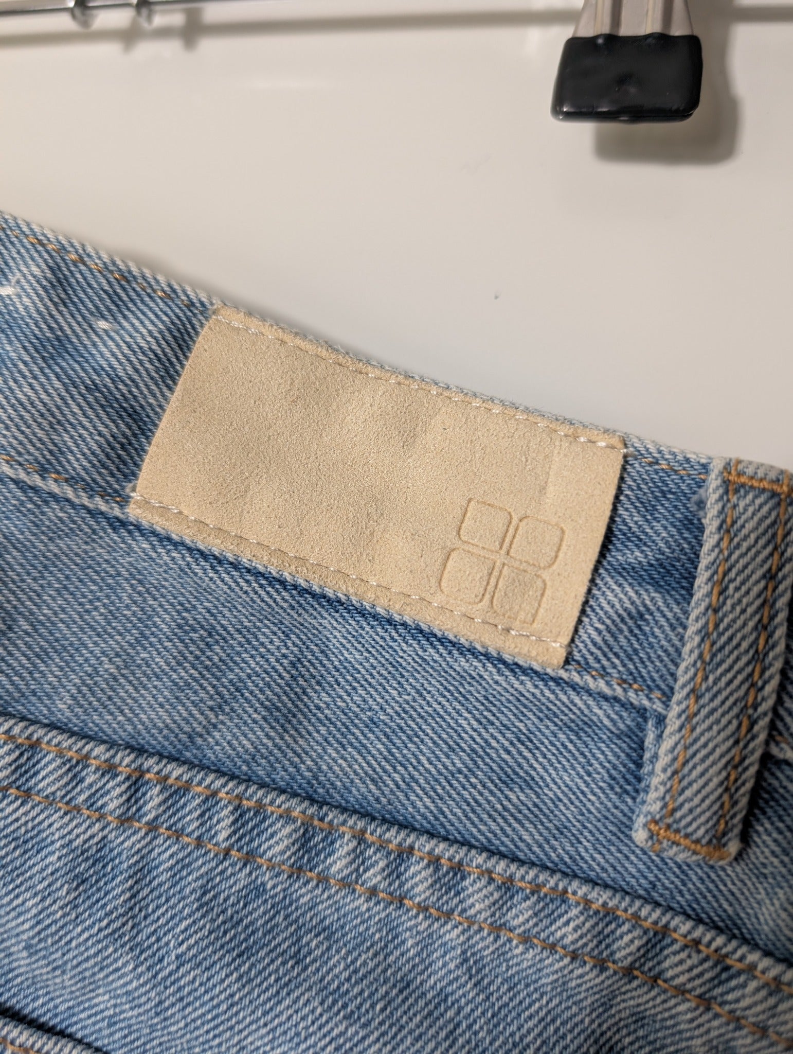 Insight Denim Mini Skirt Blue Raw Hem Size 8 - Image 5