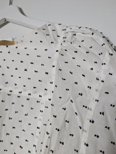 Rebecca Taylor White Blouse with Black Embroidered Bows Size 2 - Image 2