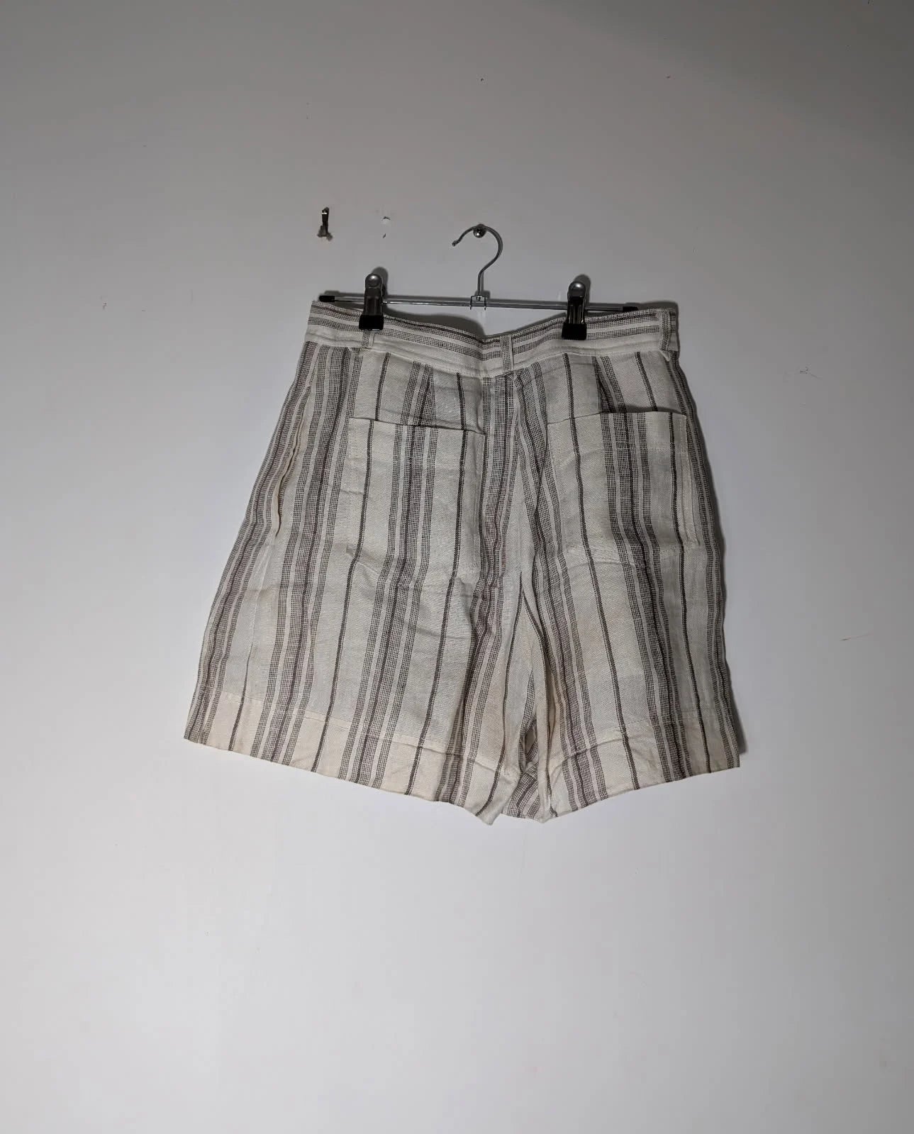 Lee Mathews Women's High-Waisted Striped Linen Shorts - Image 4