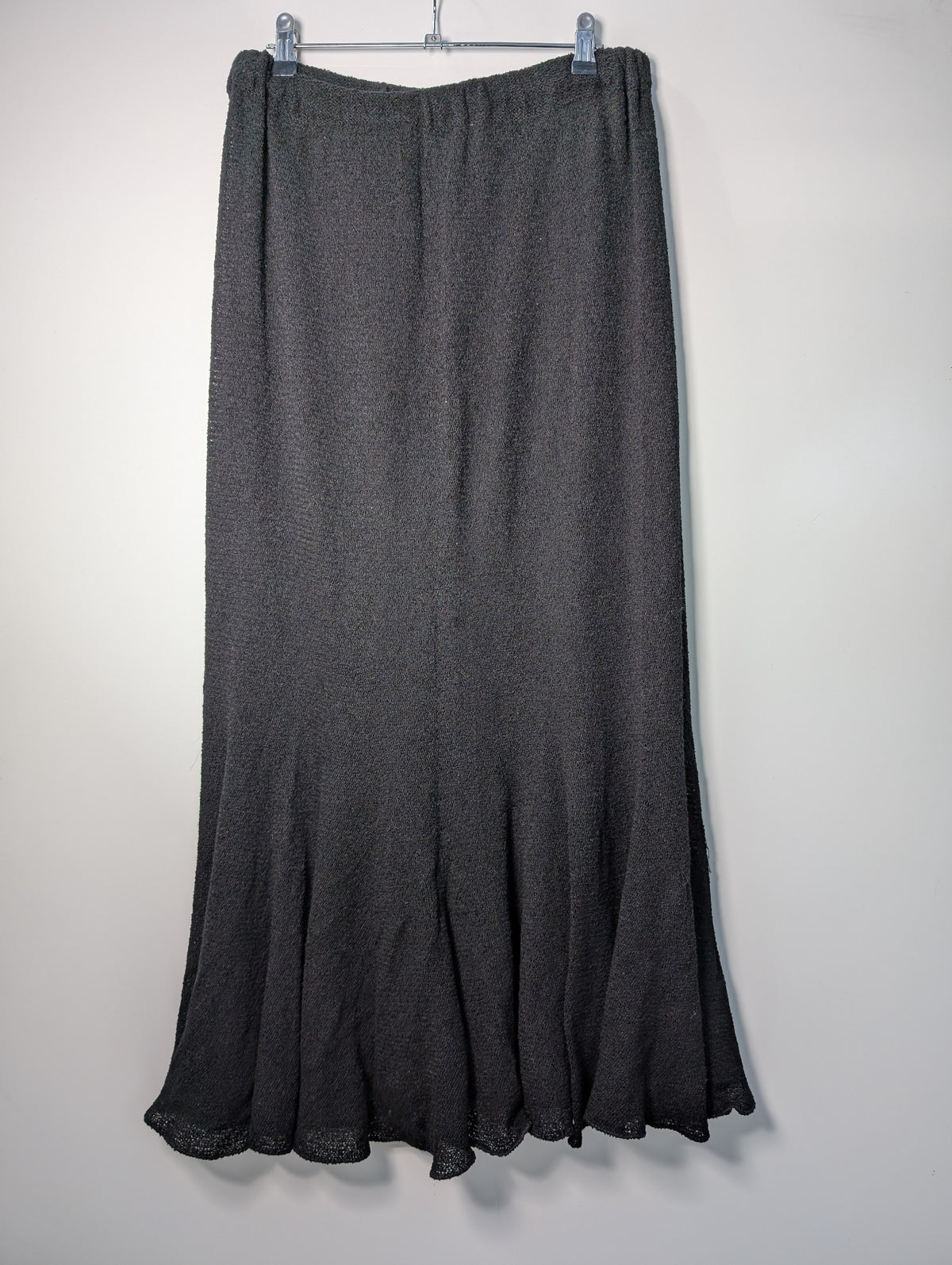 Vivian Chan Shaw Knit Maxi Skirt Black - Image 3