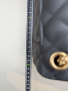 Unbranded Quilted Silicone Crossbody Bag Black Small - Image 6