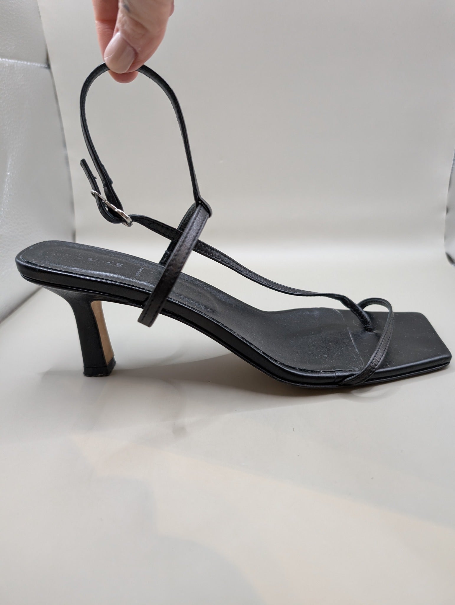 Aeyde Strappy Sandals Black Leather EU 40 - Image 2