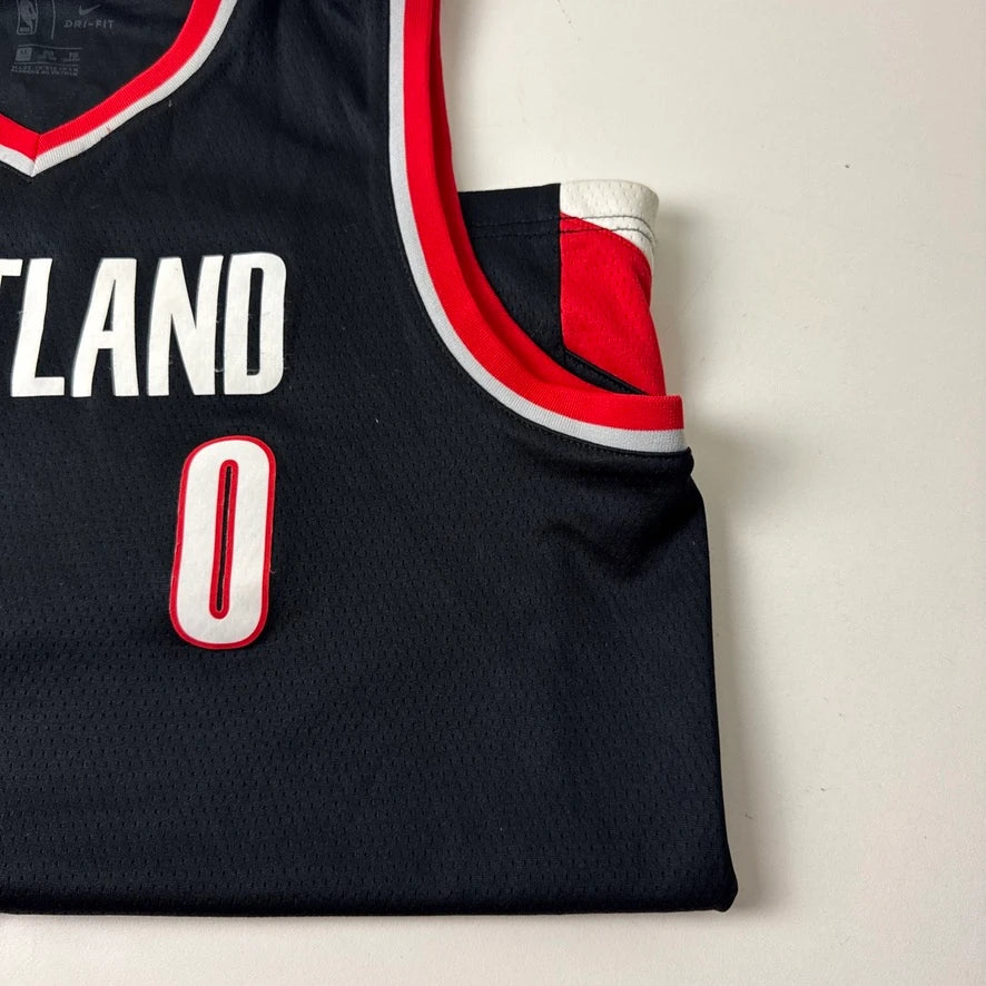 Nike Portland Trail Blazers Damian Lillard #0 Swingman Basketball Jersey - Image 3