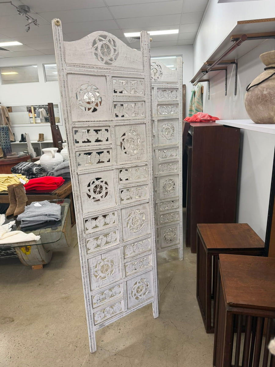 Unbranded 3-Panel Room Divider Distressed White Carved Wood - Image 4