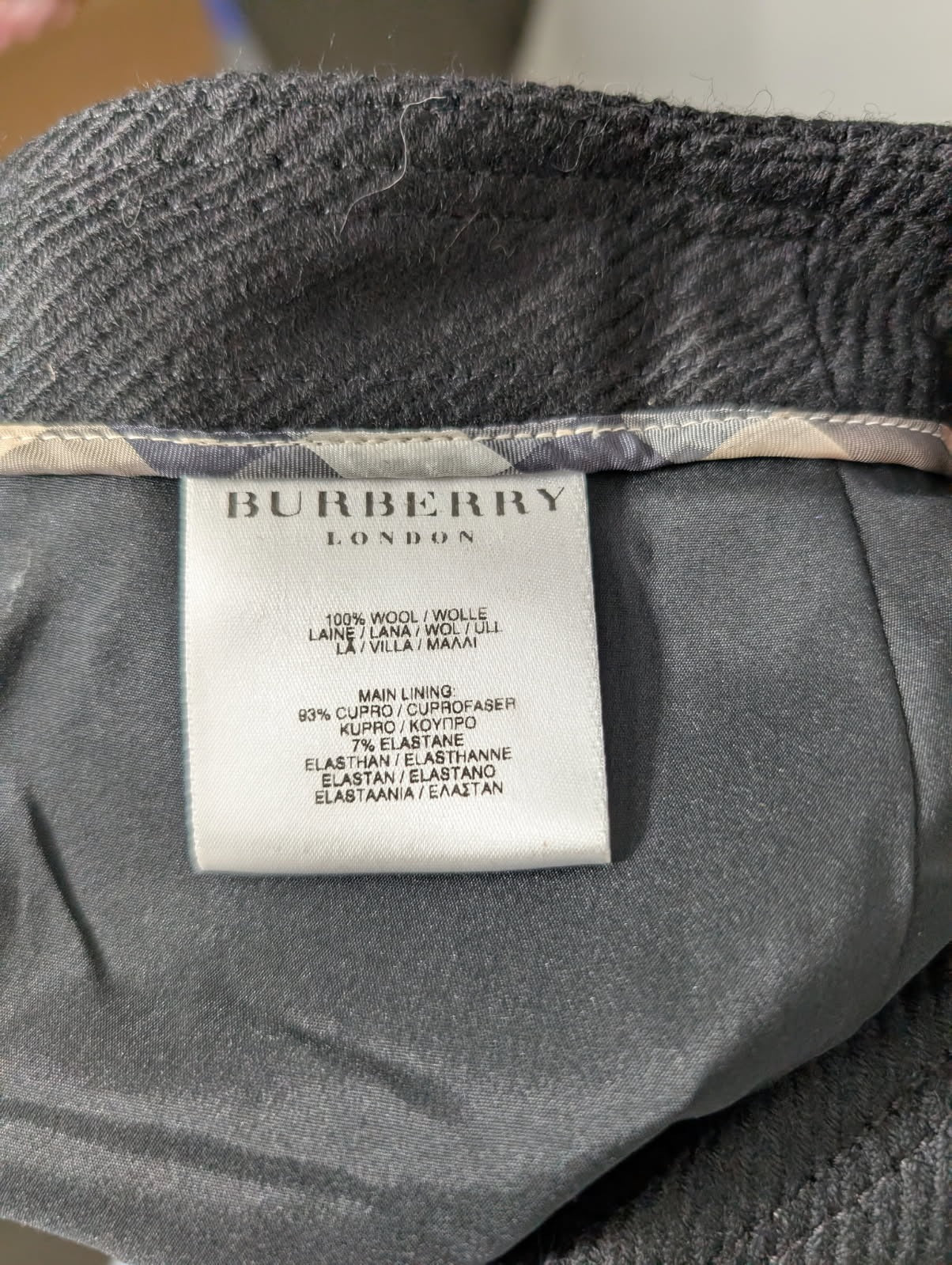 Burberry London Black Herringbone Wool Mini Skirt - UK 8 / US 6 - Image 5