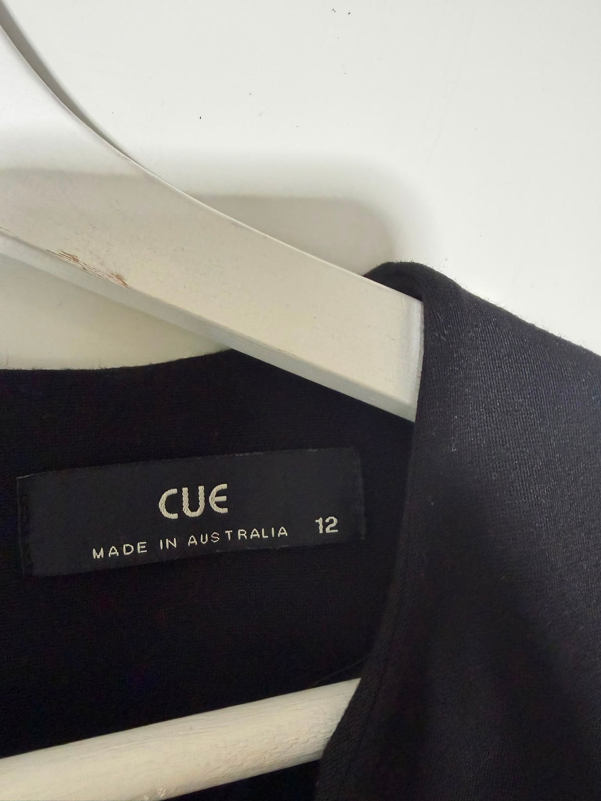 Cue Long Sleeve Asymmetric Hem Blouse Black Size 12 - Image 5