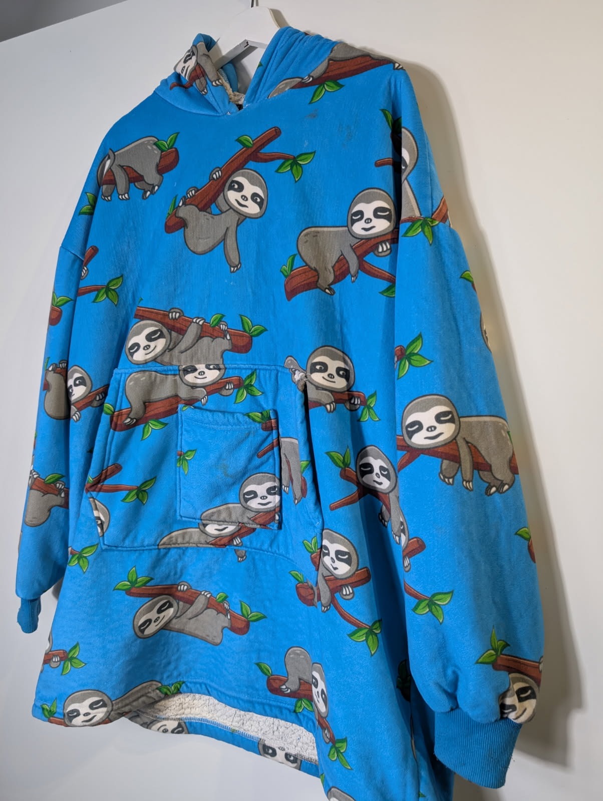 Oodie Kids Wearable Blanket Hoodie Sloth Print One Size - Image 4