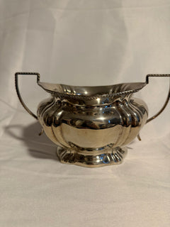 Vintage Silver-Plated Sugar Bowl Two-Handled Scalloped Edge - Image 4